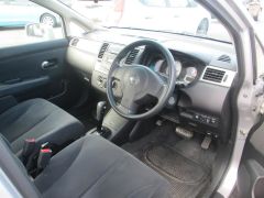 Photo of the vehicle Nissan Tiida