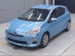 Photo of the vehicle Toyota Aqua