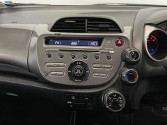 Photo of the vehicle Honda Fit