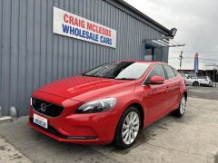 Photo of the vehicle Volvo V40