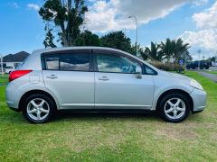 Photo of the vehicle Nissan Tiida