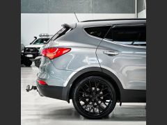 Photo of the vehicle Hyundai Santa Fe