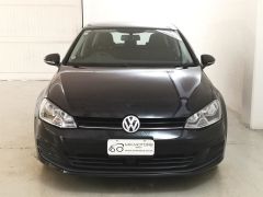 Photo of the vehicle Volkswagen Golf