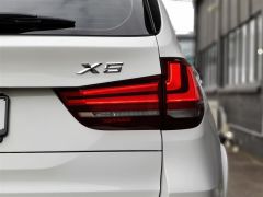 Photo of the vehicle BMW X5