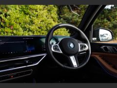 Photo of the vehicle BMW X5