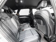 Photo of the vehicle Audi Q5