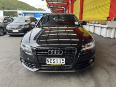 Photo of the vehicle Audi A4