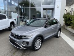 Photo of the vehicle Volkswagen T-Roc