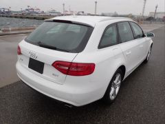 Photo of the vehicle Audi A4