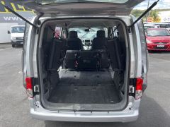 Photo of the vehicle Nissan NV200