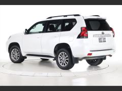 Photo of the vehicle Toyota Land Cruiser Prado