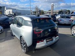 Photo of the vehicle BMW i3