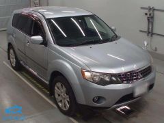 Photo of the vehicle Mitsubishi Outlander