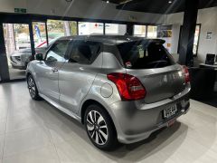 Photo of the vehicle Suzuki Swift