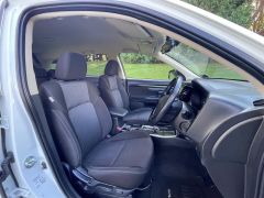 Photo of the vehicle Mitsubishi Outlander