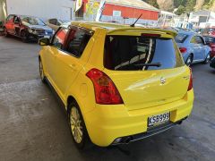 Photo of the vehicle Suzuki Swift