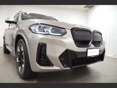 Photo of the vehicle BMW X3