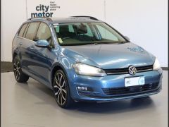 Photo of the vehicle Volkswagen Golf