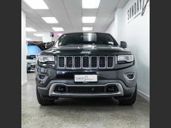 Photo of the vehicle Jeep Grand Cherokee