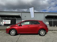 Photo of the vehicle Toyota Auris