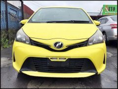 Photo of the vehicle Toyota Vitz