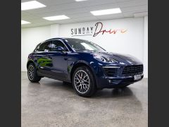 Photo of the vehicle Porsche Macan