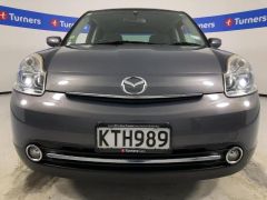 Photo of the vehicle Mazda Verisa