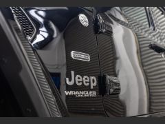 Photo of the vehicle Jeep Wrangler