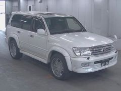 Photo of the vehicle Toyota Land Cruiser