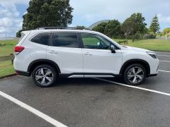 Photo of the vehicle Subaru Forester