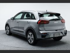 Photo of the vehicle Kia Niro