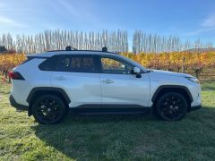 Photo of the vehicle Toyota RAV4