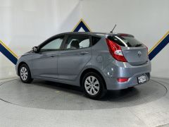 Photo of the vehicle Hyundai Accent