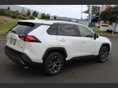 Photo of the vehicle Toyota RAV4