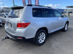 Photo of the vehicle Toyota Highlander