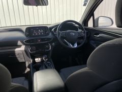 Photo of the vehicle Hyundai Santa Fe