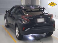 Photo of the vehicle Toyota C-HR