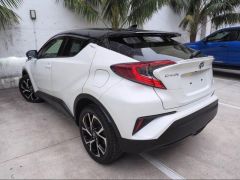 Photo of the vehicle Toyota C-HR