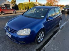 Photo of the vehicle Volkswagen Golf