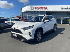 Photo of the vehicle Toyota RAV4