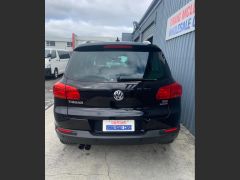 Photo of the vehicle Volkswagen Tiguan