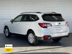 Photo of the vehicle Subaru Outback