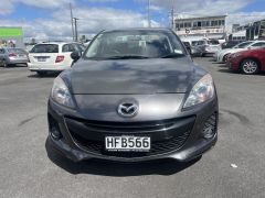 Photo of the vehicle Mazda 