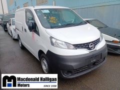 Photo of the vehicle Nissan NV200