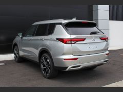 Photo of the vehicle Mitsubishi Outlander