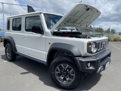 Photo of the vehicle Suzuki Jimny