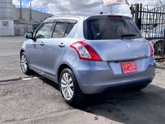 Photo of the vehicle Suzuki Swift