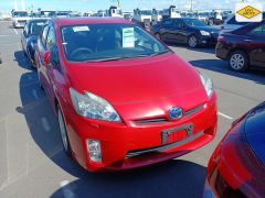 Photo of the vehicle Toyota Prius