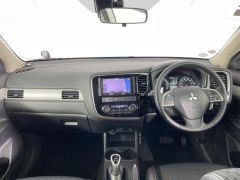 Photo of the vehicle Mitsubishi Outlander