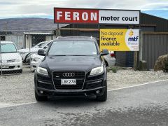 Photo of the vehicle Audi Q7